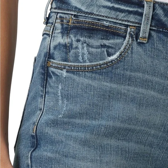 Wrangler Women's High-Rise Rodeo Straight Leg Crop Jean - Picture 14 of 16